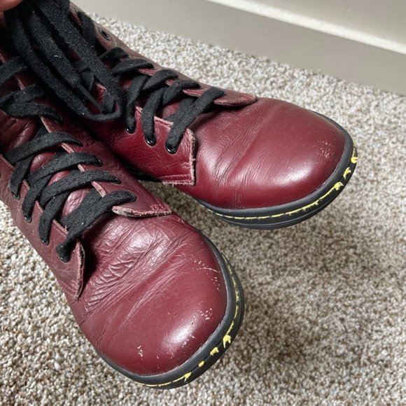 Dr Martens | Stratford Lace Up Boots in Oxblood - Picture 7 of 16
